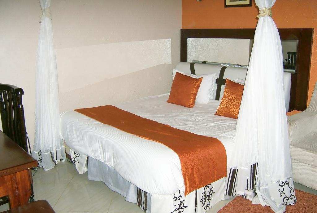 Milimani Holiday Resort Kisumu Phòng bức ảnh