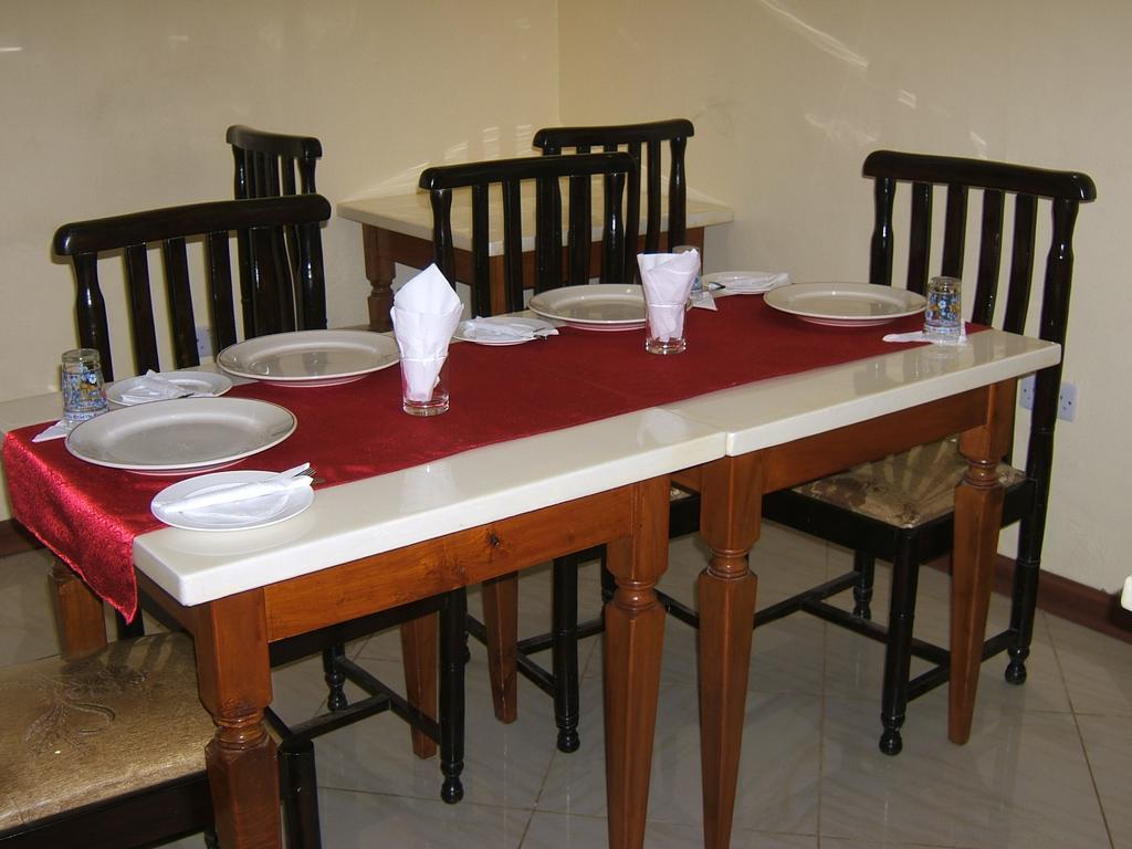 Milimani Holiday Resort Kisumu Phòng bức ảnh